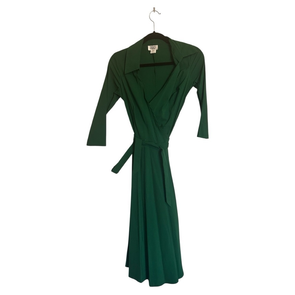 Unique Vintage Elegant Green Wrap Dress - Picture 2 of 6